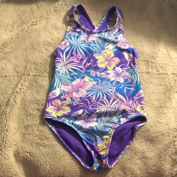 🎉4 for $20 Children’s Place One Piece Swimsuit, size small (5/6) - Picture 1 of 4